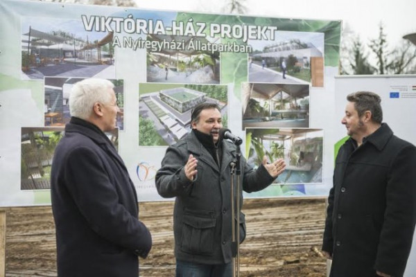 Újabb nagyszabású beruházás alapkövét helyezték el Állatparkunkban, december 18-án.